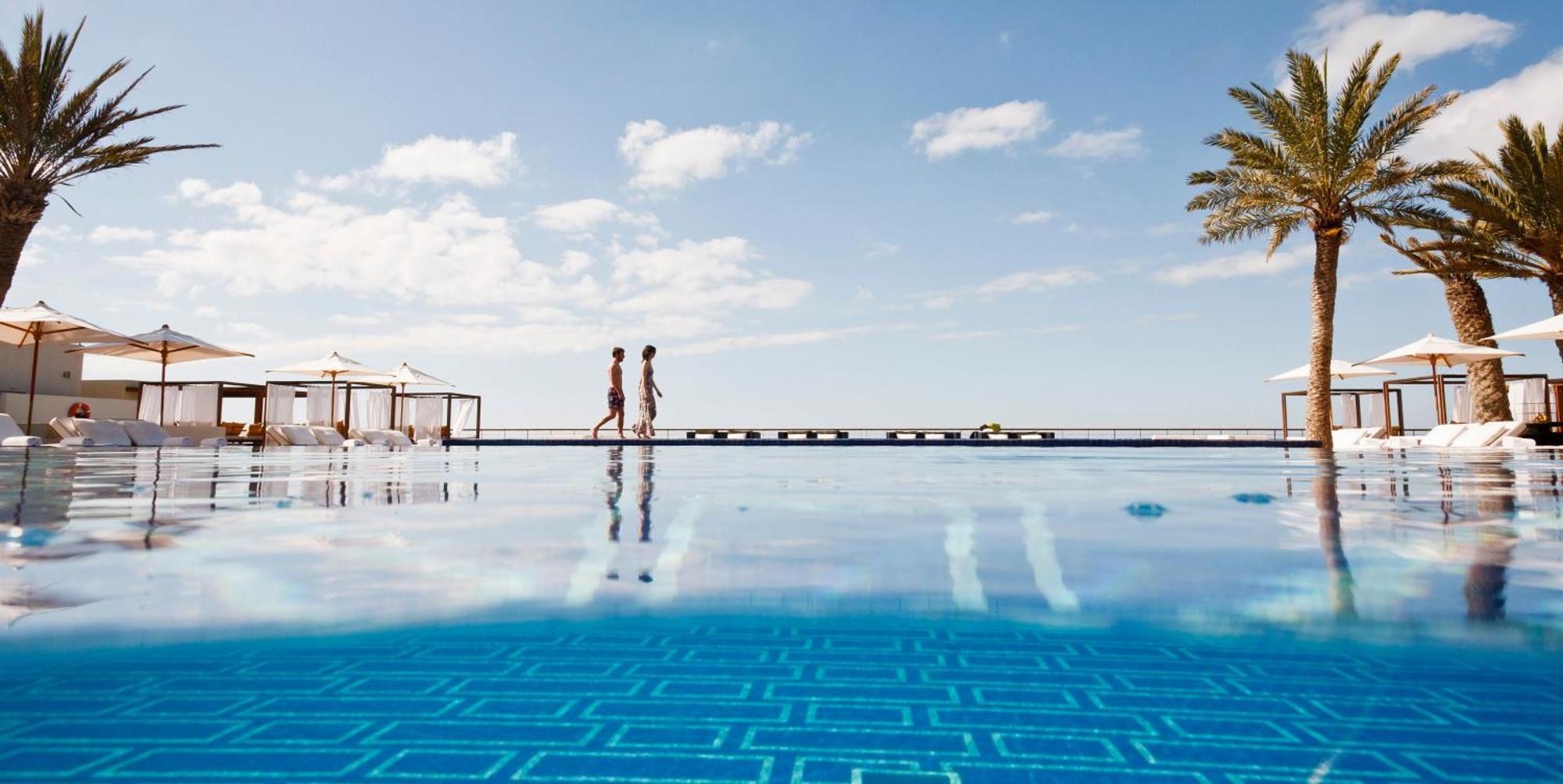 索维拉莫加多尔索菲特高尔夫酒店及水疗中心 外观 照片 The swimming pool at the hotel